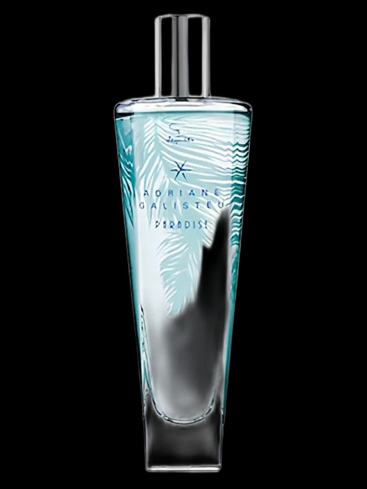 Adriane Galisteu Paradise bottle