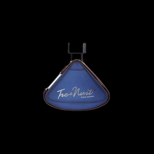 Tres Nuit bottle