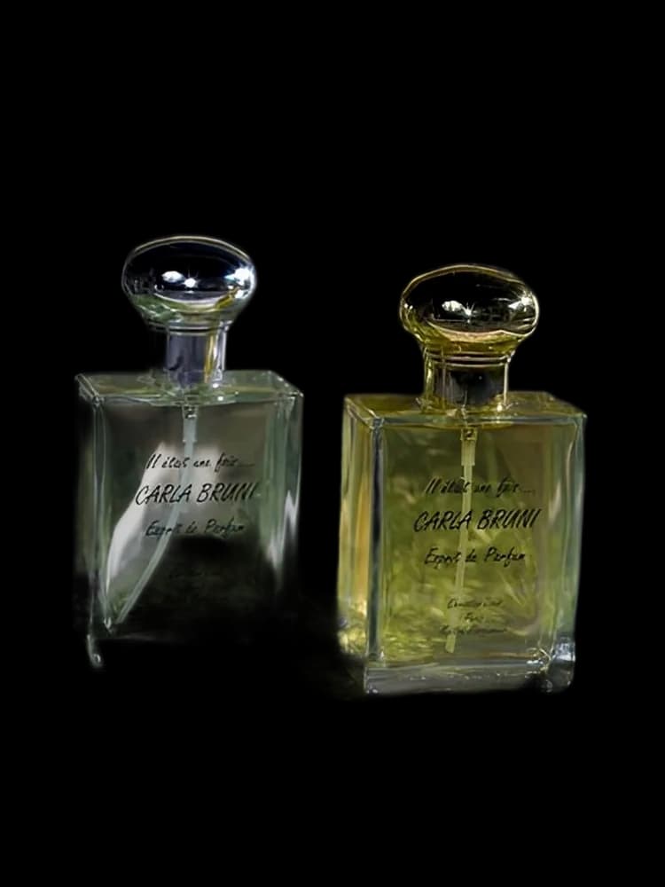 Carla Bruni bottle