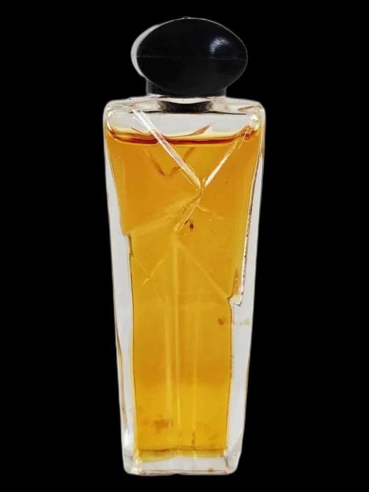 Clandestine bottle