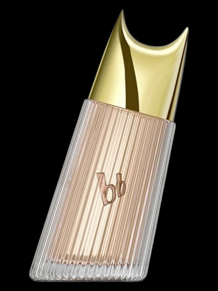 Daring Woman bottle