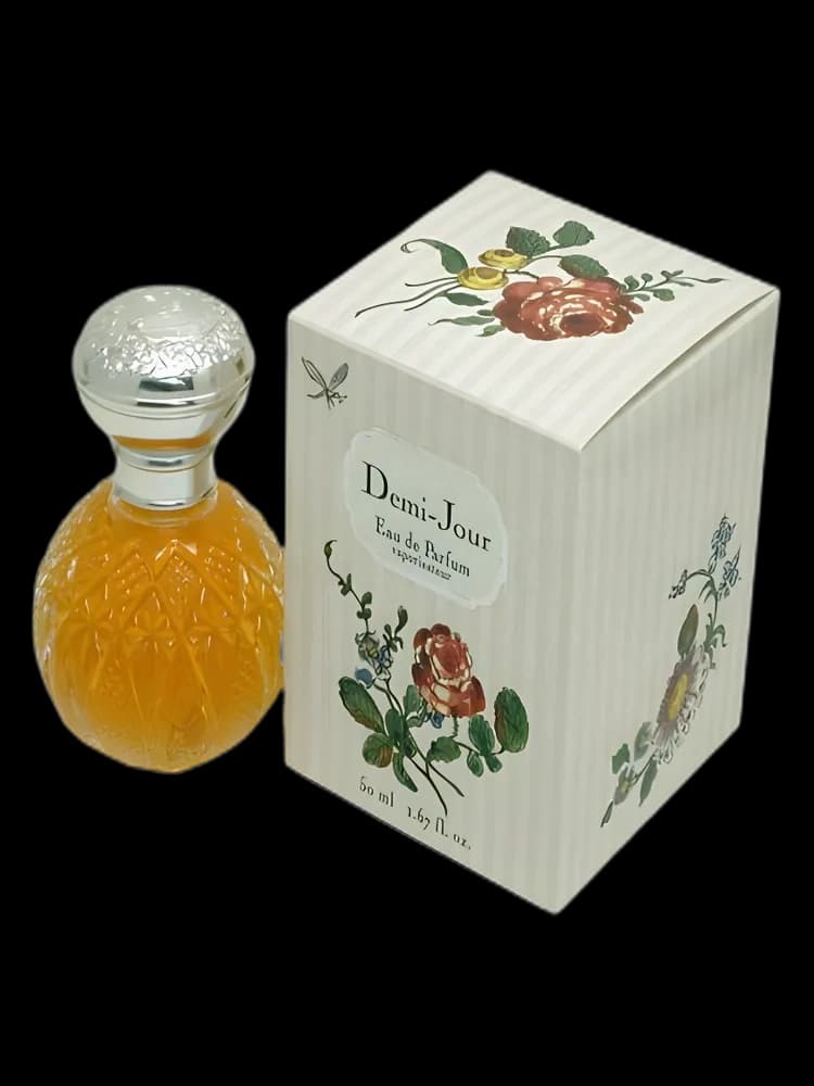 Demi-Jour bottle