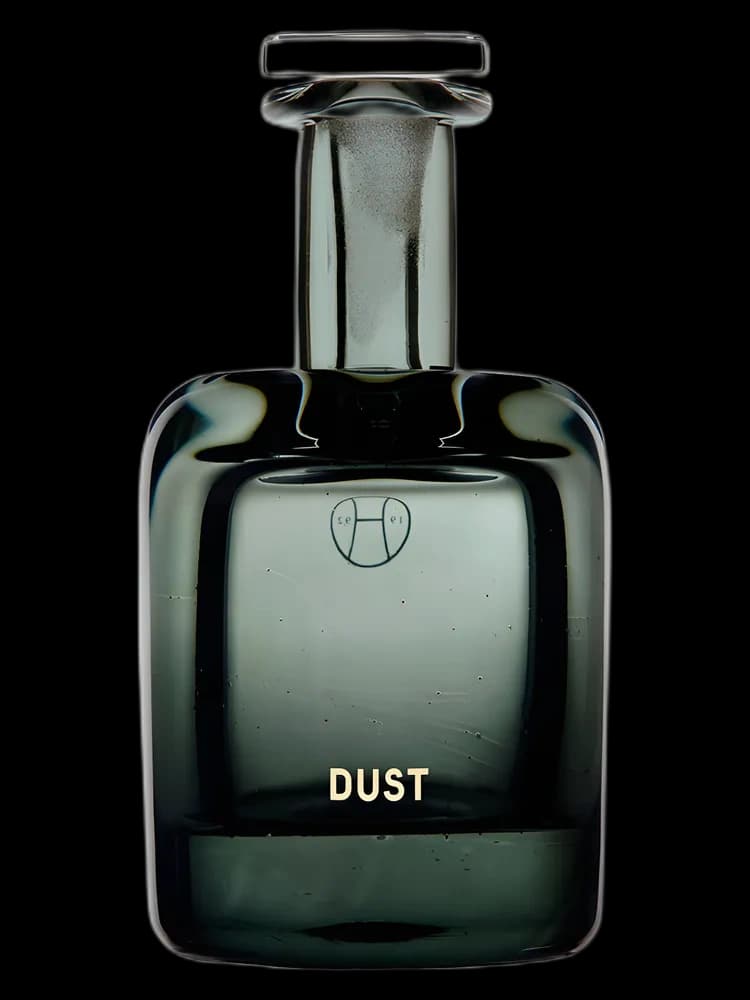 Dust bottle