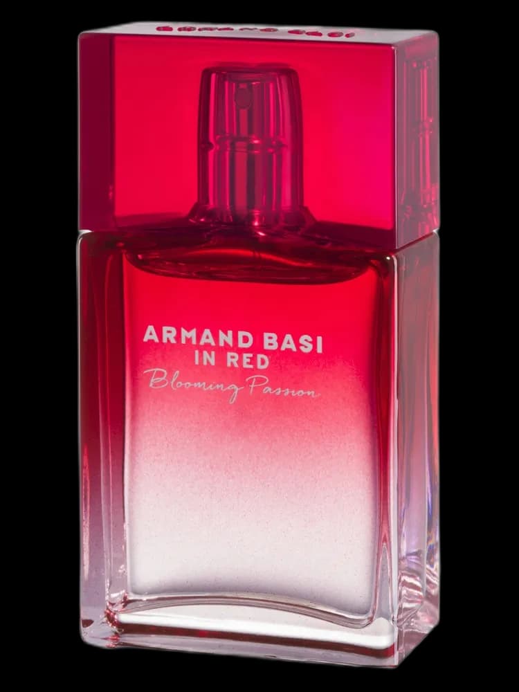 In Red Blooming Passion bottle