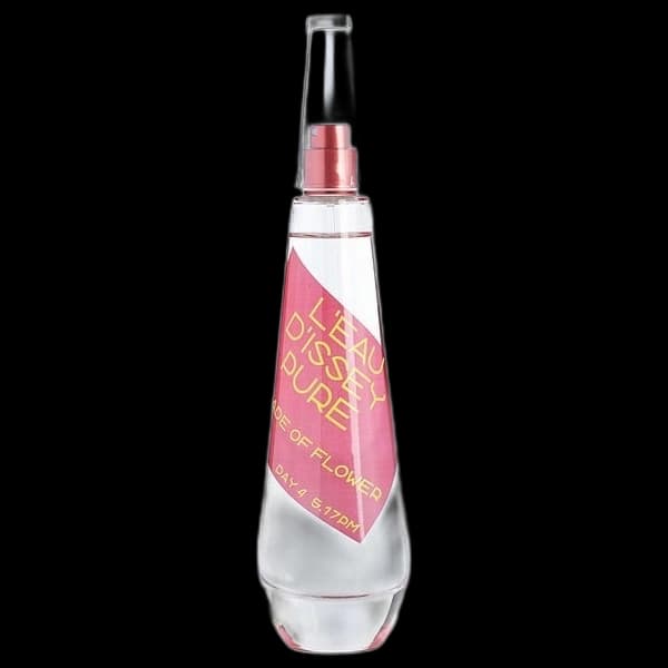 L'Eau d'Issey Pure - Shade of Flower: Day 4, 5:17PM bottle