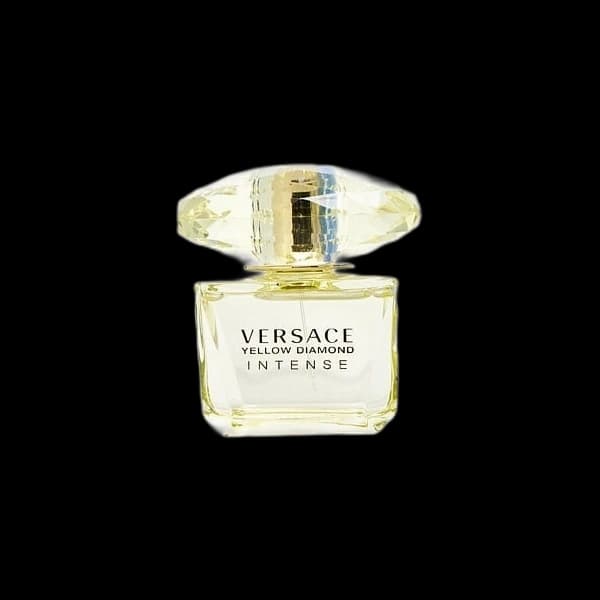 Versace Yellow Diamond Intense bottle