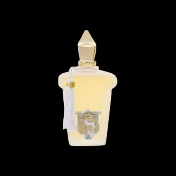 Casamorati - Dama Bianca bottle
